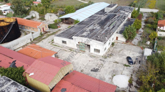 Industial warehouse and land for sale in Drize area in Fier, Albania.
The lands surface is 8758.75 